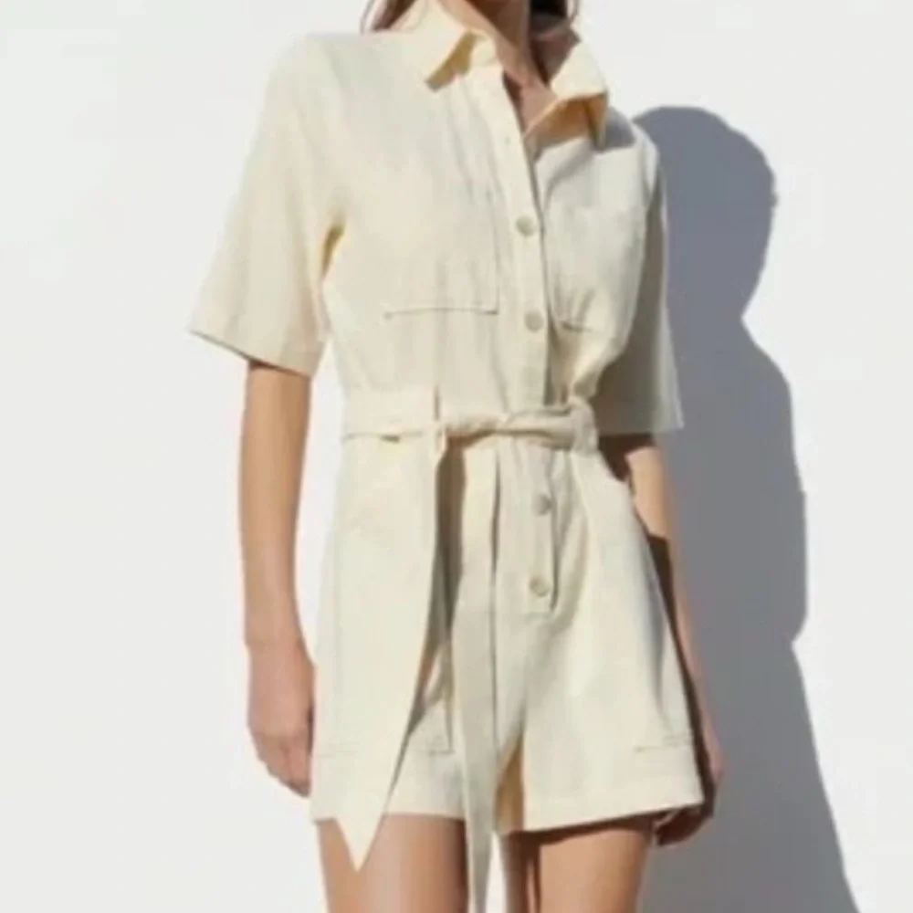 Zara linen Beige Utility Belted Romper Short Sleeve Size M